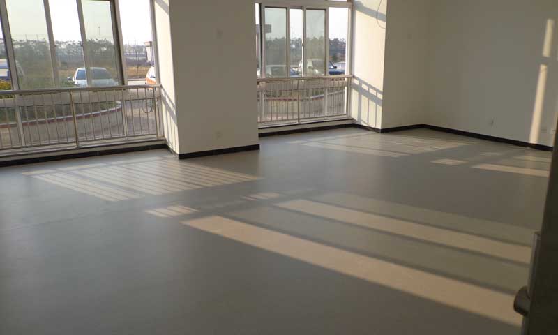 辦公室冬季鋪裝pvc地板應該關注的問題