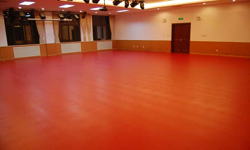 復興號動車選擇使用pvc塑膠地板的原因