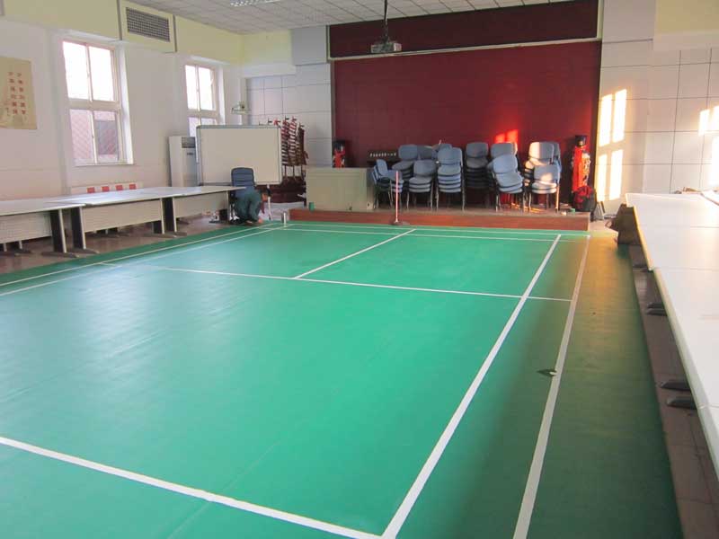 羽毛球運動塑膠地板 羽毛球塑膠地板怎樣施工不易鼓包