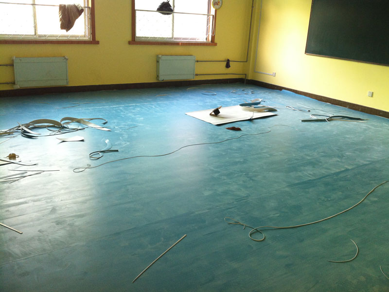 塑膠地板接縫處理 塑膠地板施工廠家接縫三種處理方式